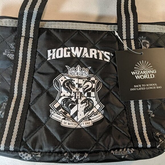 WB Wizarding World of Harry Potter Hogwarts Black Lunch Bag Box NEW Warner Bros - Picture 3 of 8